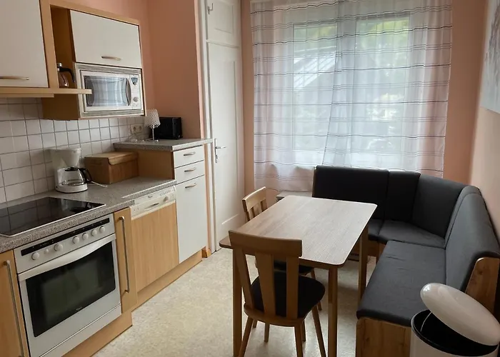 Spacious 2 Bedroom Zell-am-see Town Center